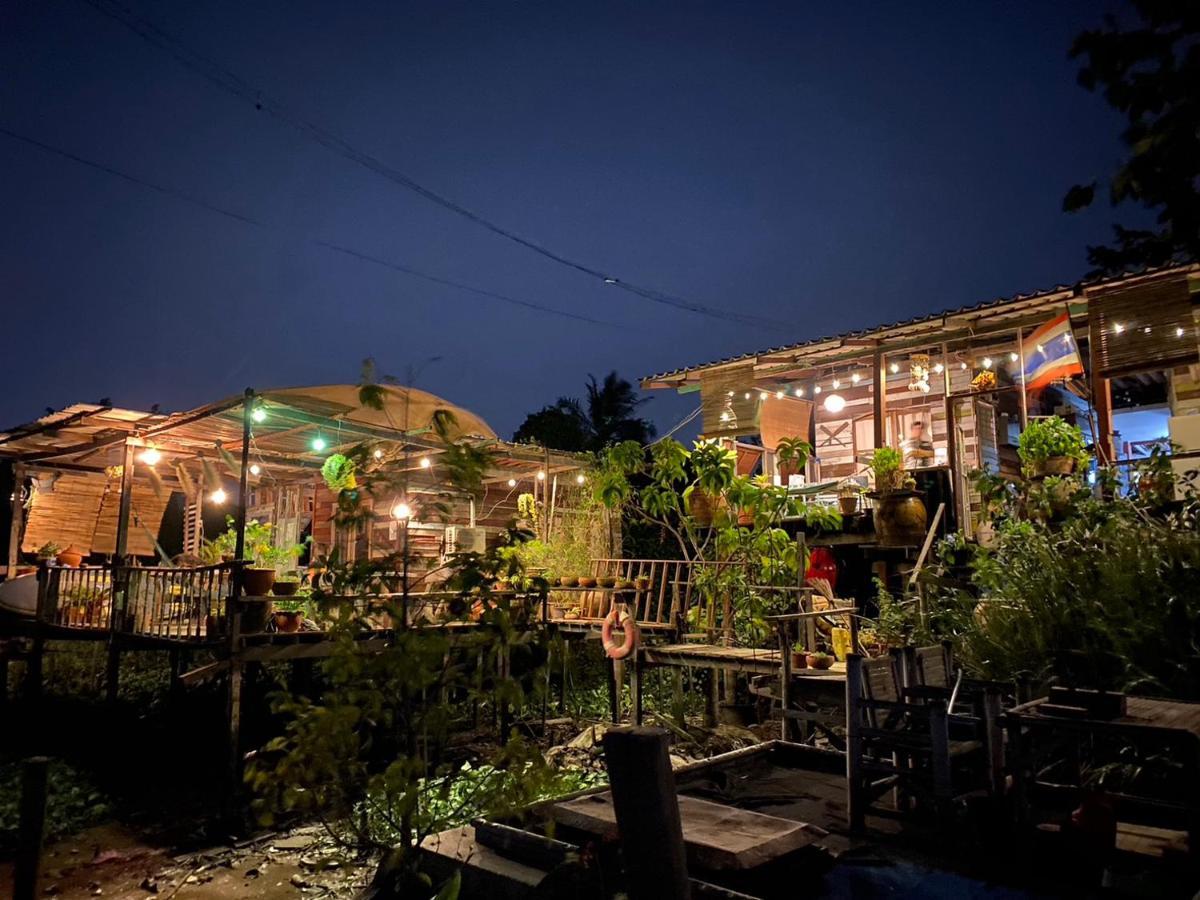 Baan Golite Ko Kret - บ้านโกไล้เกาะเกร็ด Nonthaburi Bagian luar foto